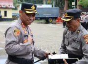 Polresta Pontianak Gelar Upacara Purna Bakti Kasat Tahti Kompol Budi Utomo